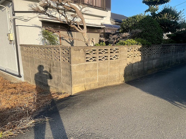 ブロック塀　解体前